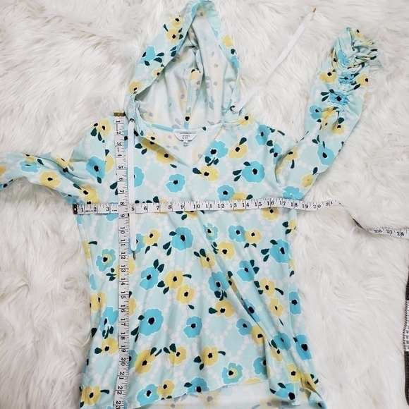 Crown and Ivy Floral Pullover Hoodie - Picture 5 of 5